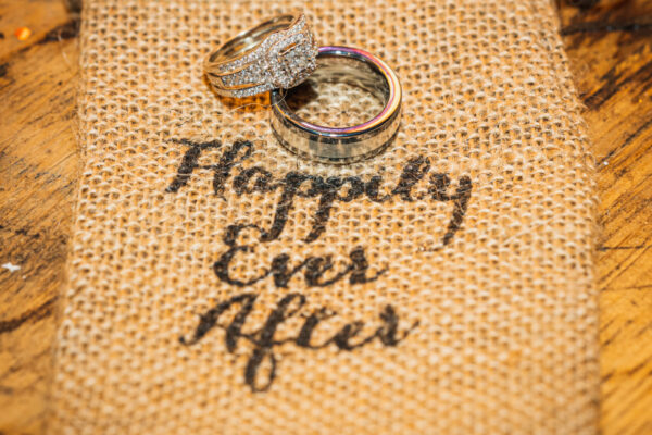 Alice and Mike Sneak Peak (6 of 10)