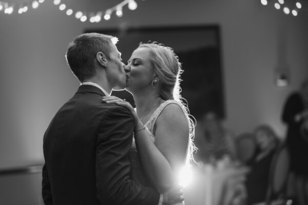 Matt and Jessica Sneak Peak (8 of 10)