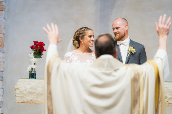 Sarah and Ryan Sneak Peak (4 of 13)