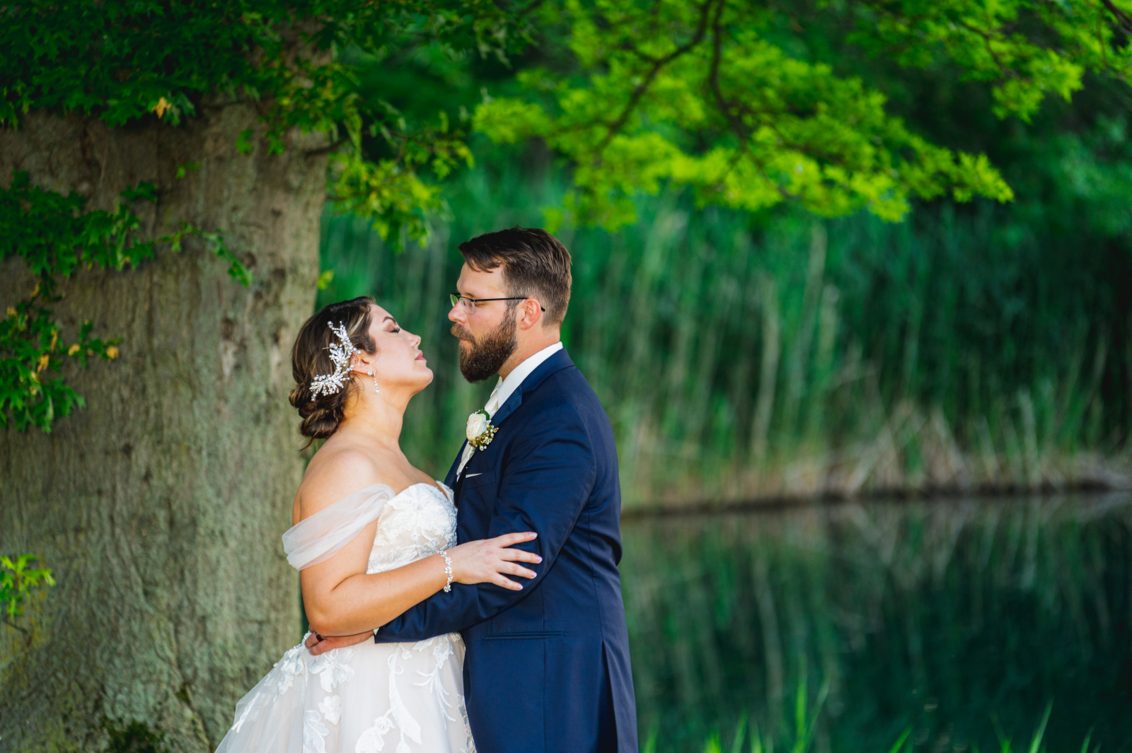 Kristyn + Erik at Ahern’s Banquet Center-Avon, Ohio