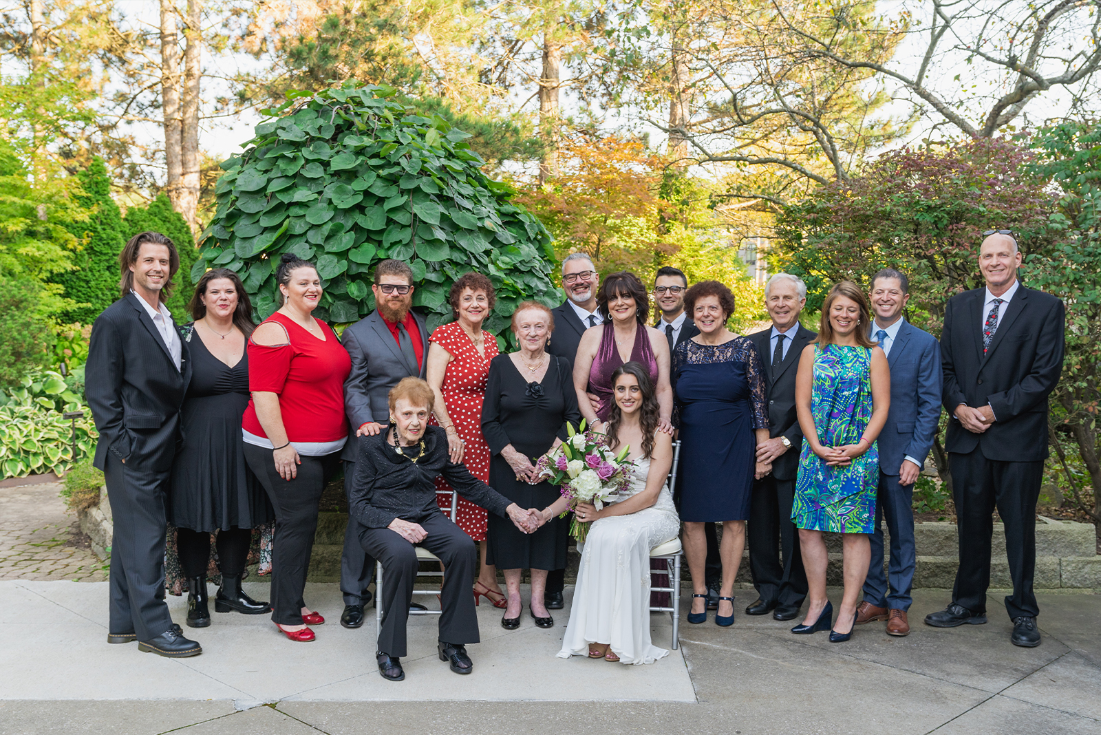 Bride and family, family portrait, wedding portrait, nature, green, trees, bushes, classy wedding ceremony at Landerhaven, Mayfield Heights OH