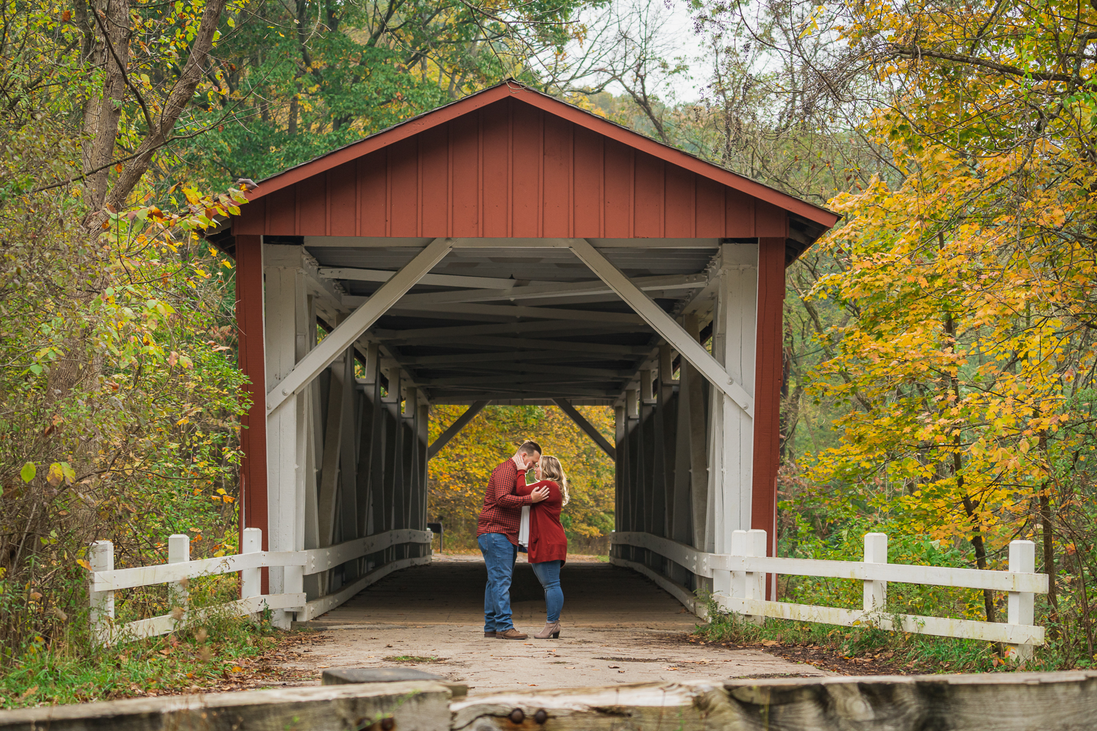 Chelsea + David’s Fall Engagement at the Cuyahoga National Park