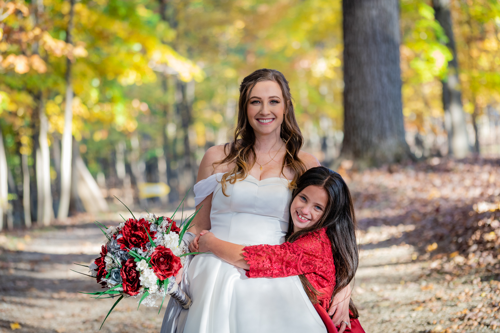 Bride with flower girl, family portrait, fall wedding, outdoor wedding ceremony at German Central Organization