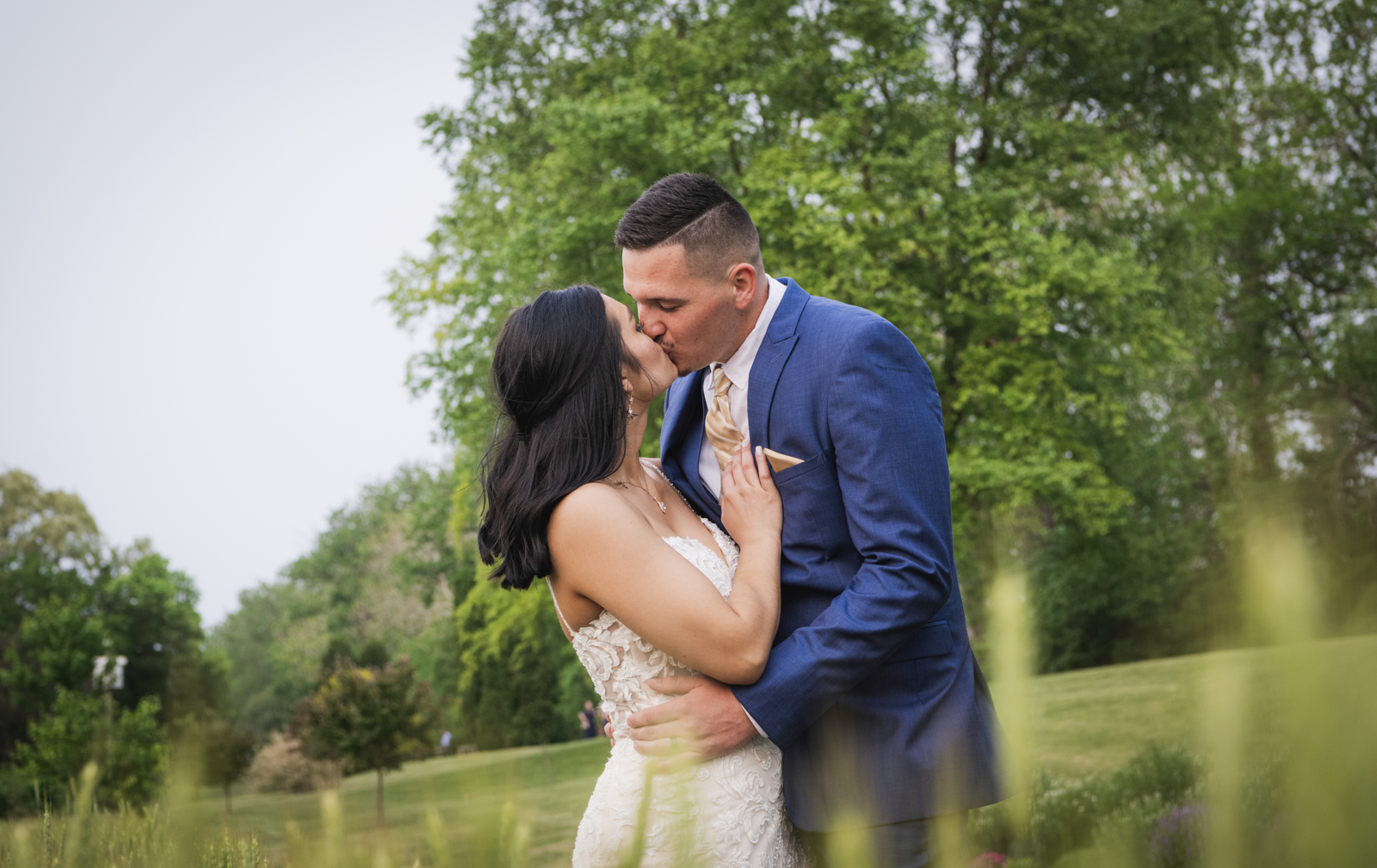 Love, Laughter, and Picture-Perfect Moments: A Glimpse into Mr. and Mrs. Youngblood’s Wedding at Millsite Lodge!