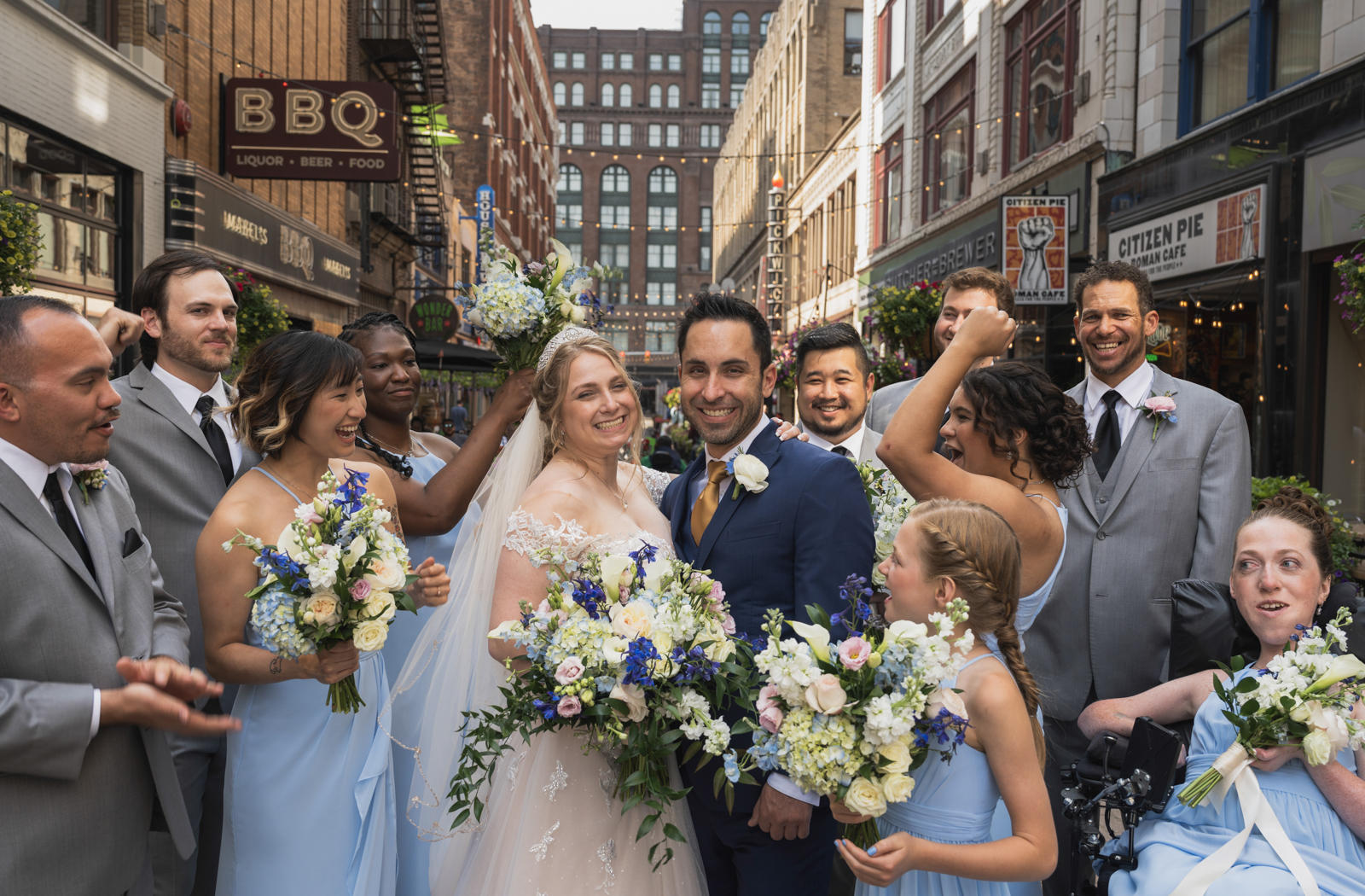 Uniting Love and Elegance: Heather and Andrew’s Wedding at the Historic Cleveland Arcade Downtown